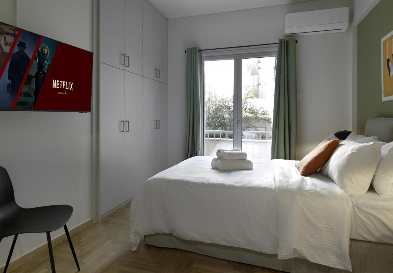 New Hidden Gem, A Studio At A Super Prime Location Athena Bagian luar foto